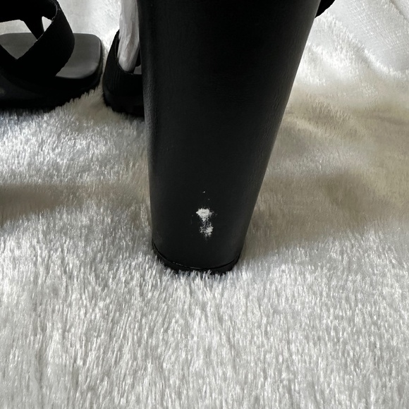 Jessica Simpson Kielne High Heel Sandal - Picture 7 of 7